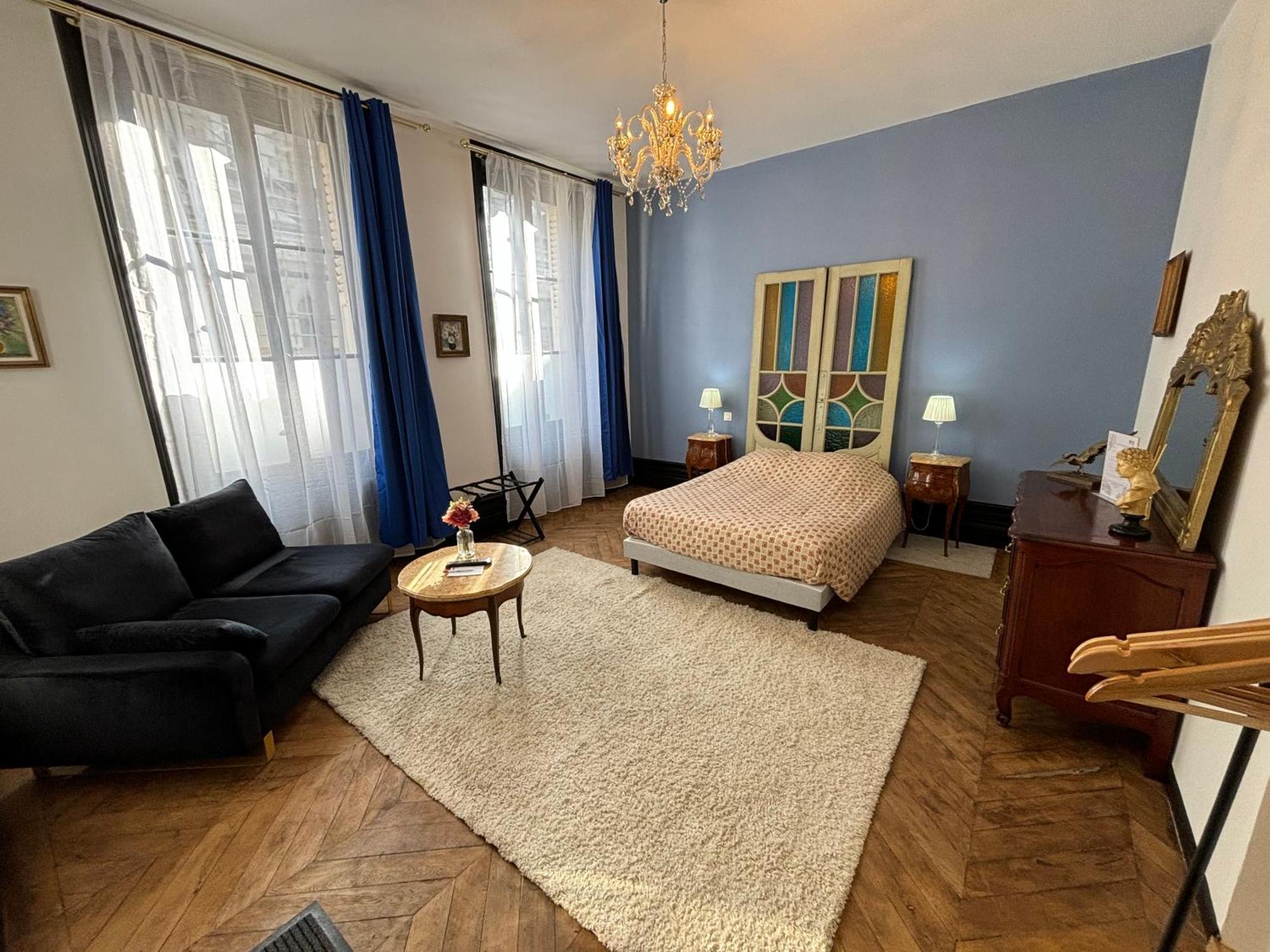 Maison A La Guitarde - Hotel Particulier Hippolyte Châteauroux Exterior foto